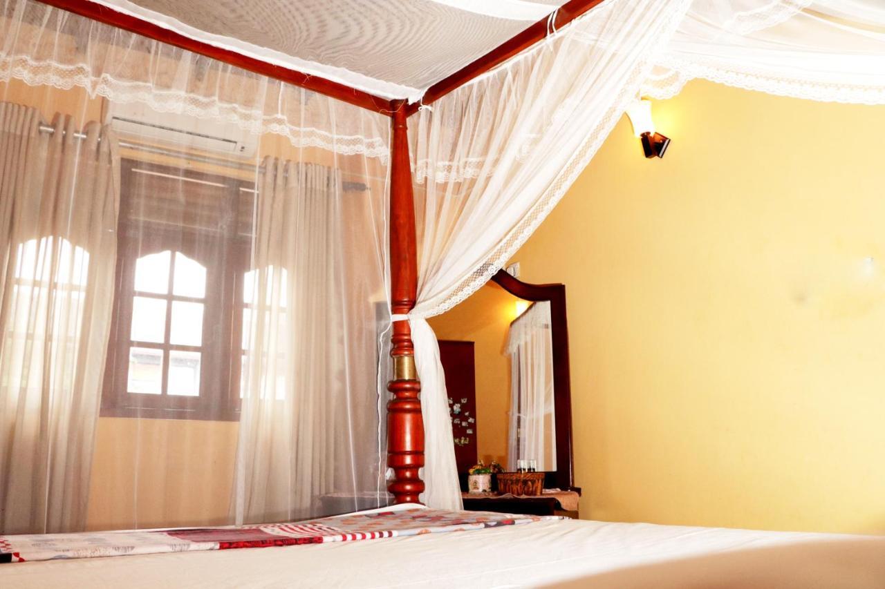 Ariyadasa Guest House 高尔 外观 照片